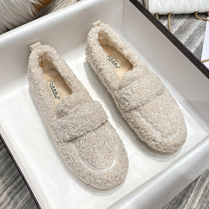 Luxurious Plush Moccasins | Frama Store