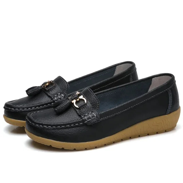 Frama Store | Classic Orthopedic Leather Moccasins for All-Day Comfort - Frama Store Frama Store | Classic Orthopedic Leather Moccasins for All-Day Comfort - Black / 2.5