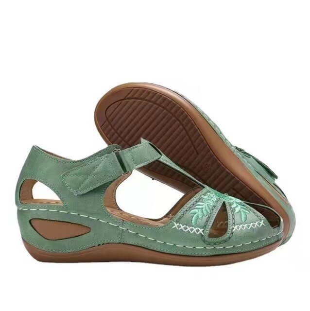 Artisan Closed-Toe Sandals | Frama Store